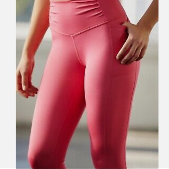 FREE PEOPLE Movement ‘Breathe Easy’ — Legging, Size S, Raspberry - Picture 6 of 7